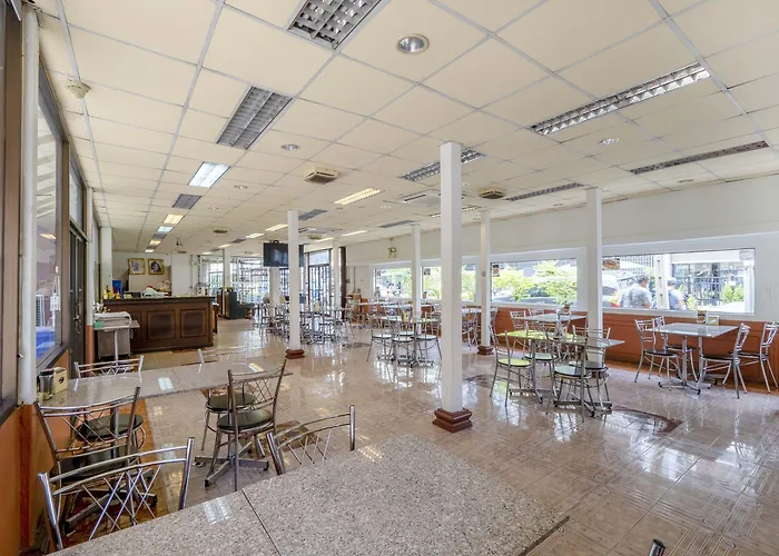 Oyo 1089 Baan Boran Hotel 2*
