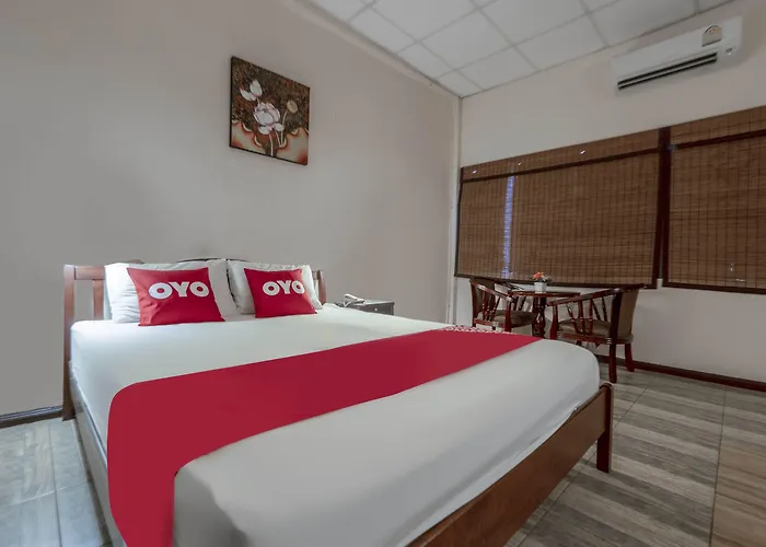 Hotel Oyo 1089 Baan Boran 2*
